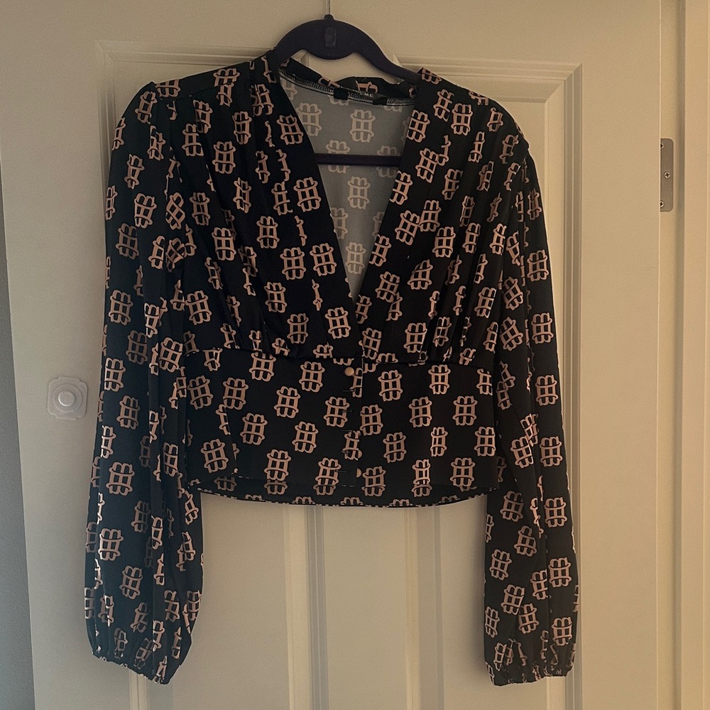 Elegant Black and Tan Women's Blouse